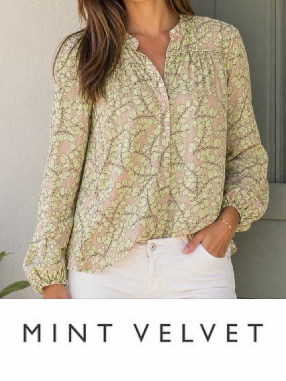Light Green Floral Button-Front Blouse